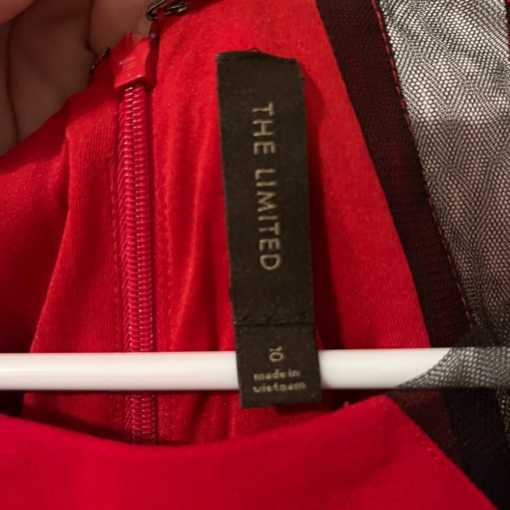 Dress - Picture 2 of 11